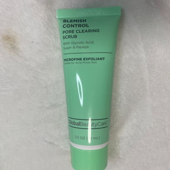 Global Beauty Care Blemish Control 3-Piece Set With Scrub Treatment & Cleanser - Picture 3 of 5